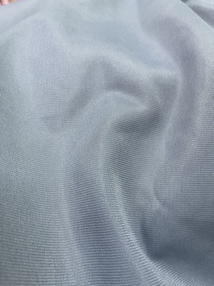 Các loại vải nỉ thường dùng để may áo khoác